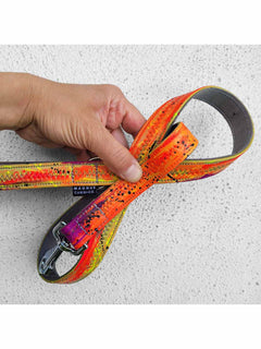 Bright orange hand painted pattern on dog leash by MAGNUS Canis.
