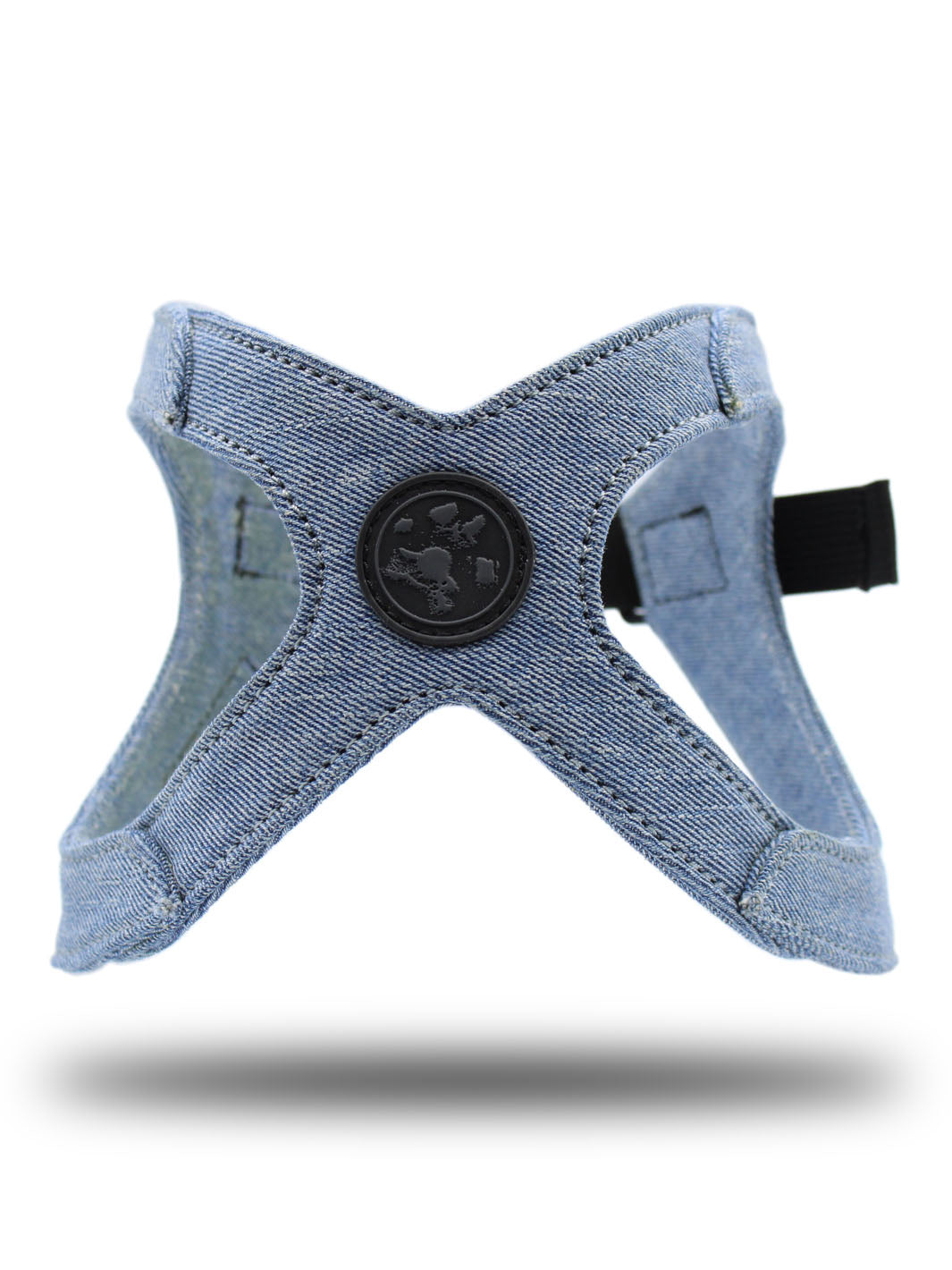 Front view of the custom made denim frenchie harness by MAGNUS Canis.